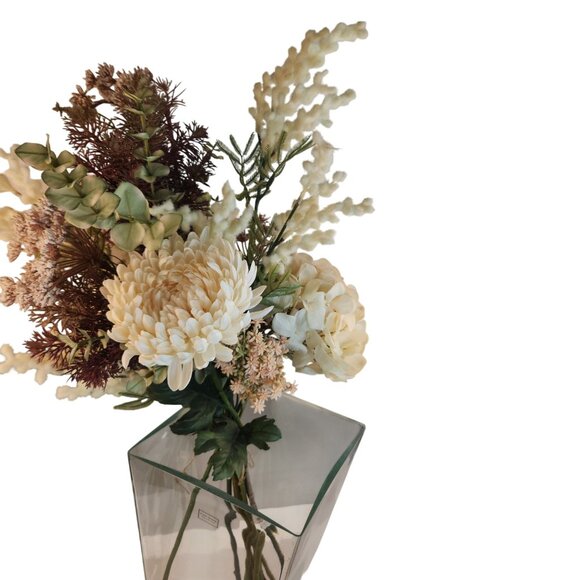 Artificial Floral Arrangement Beige Hydrangea & Cream Mum Bouquet Hand Tied - Picture 14 of 15